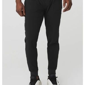ALO Men’s Co-Op Pants- size large- NEW!